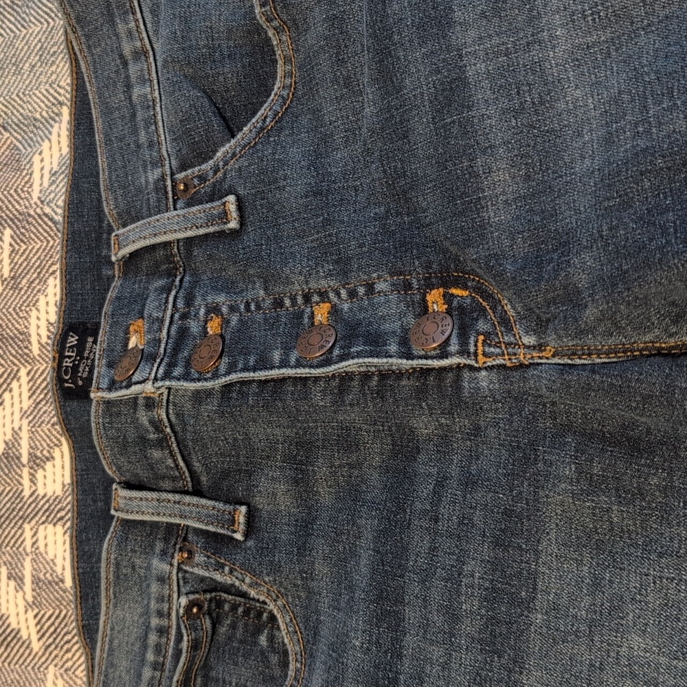 JCREW 9" Mid Rise Skinny - Picture 3 of 8